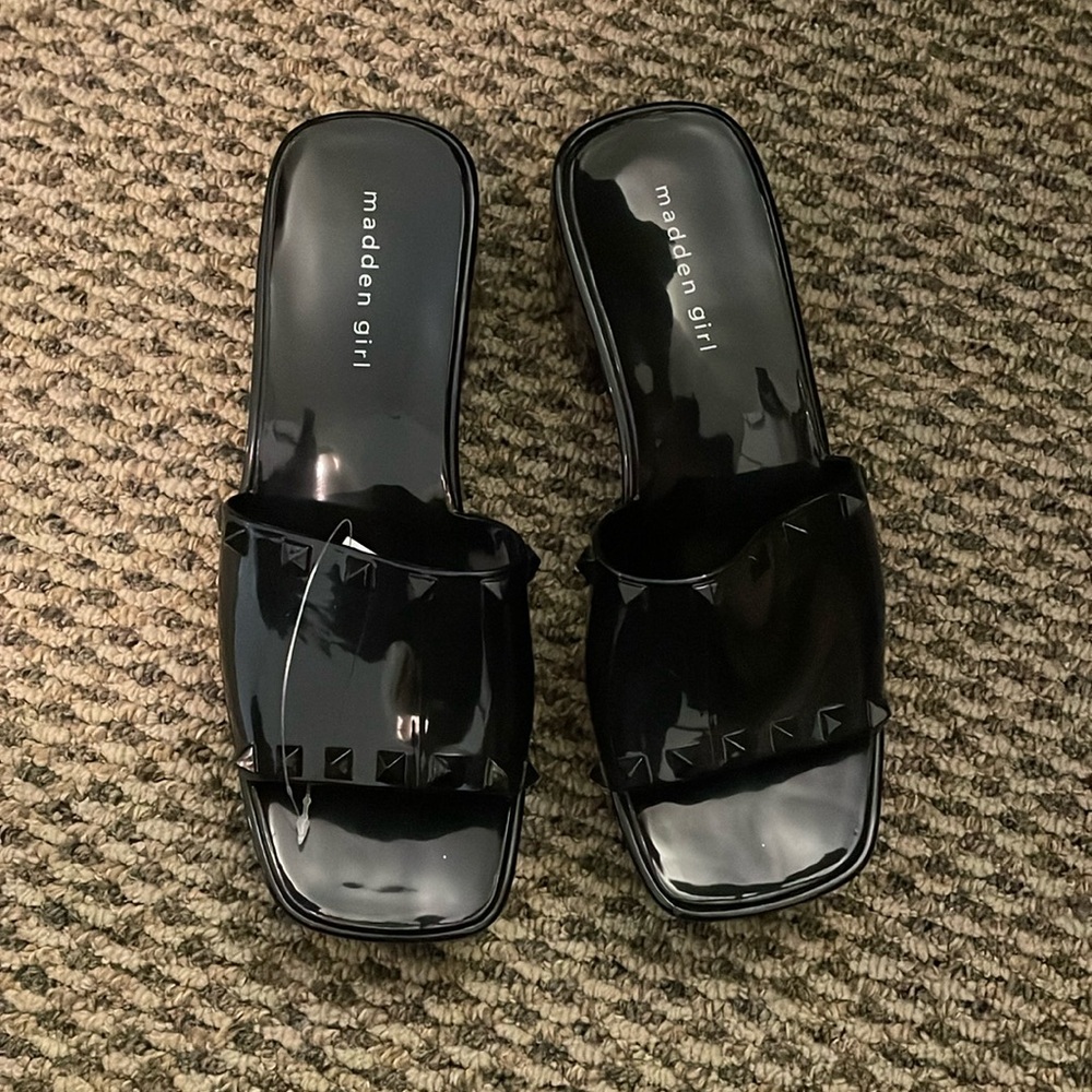 Madden girl - jelly black sandals, w black studs - size 7